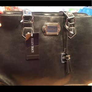 New with tag Ellen Tracy purse